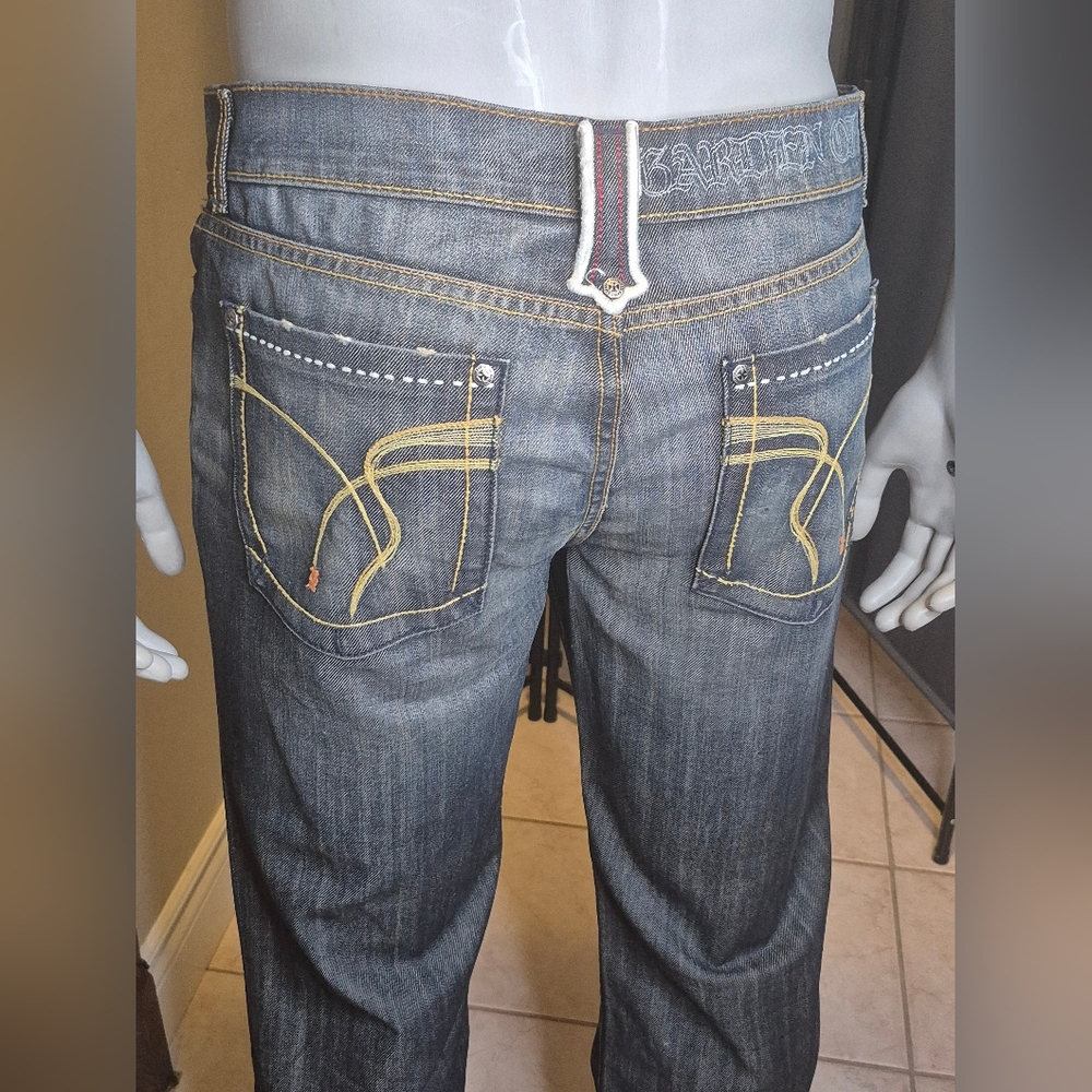 Garden Of Earthly Delights Relaxed Fit Blue Jeans with Vintage Wash